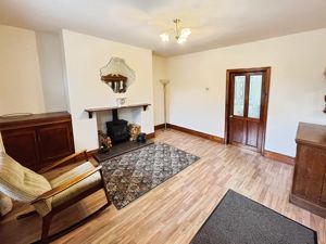 Lounge- click for photo gallery